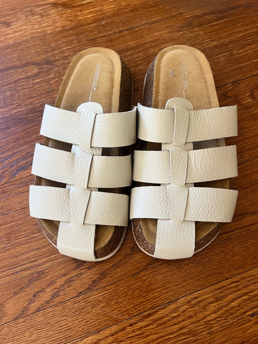 INTENTIONALLY BLANK Raft Fisherman Cream Leather Slide Sandals